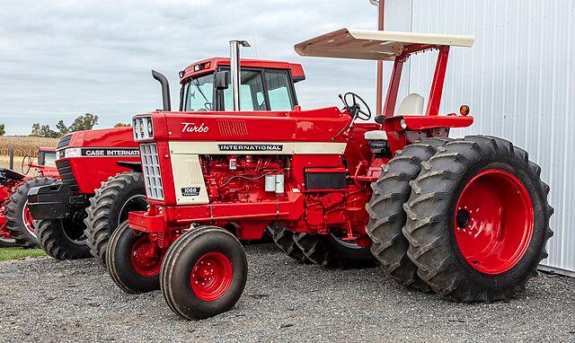 The International Harvester Farmall 1066 Was a Tractor That Defined an Era