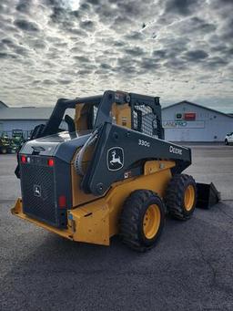 vehicle-img