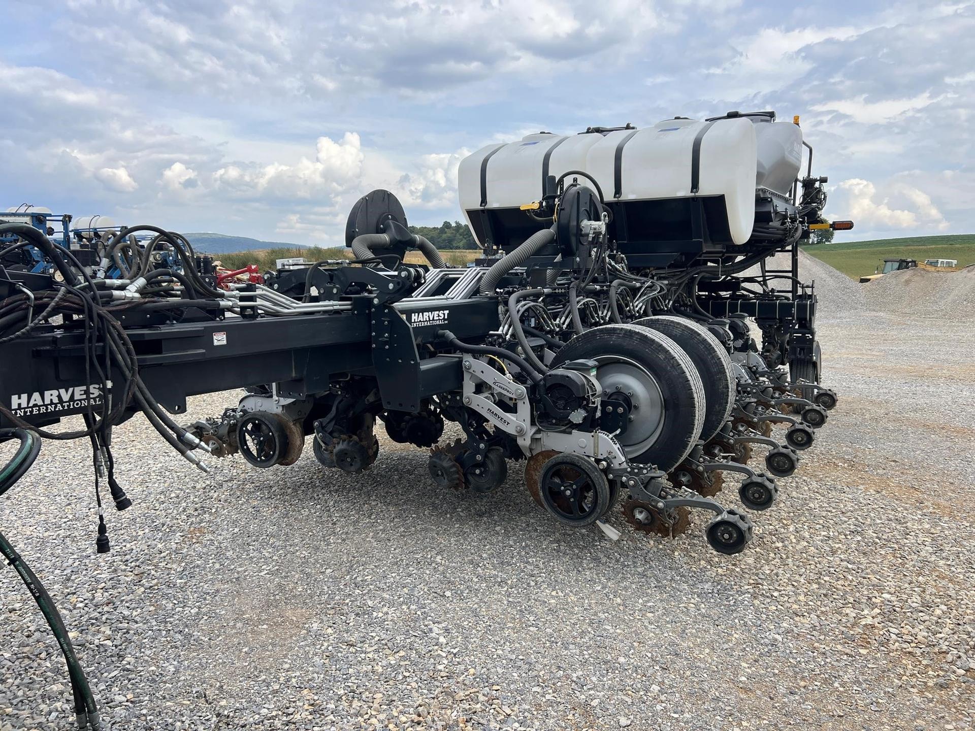 large-img